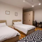 R Suites Wonderful Studio With Balcony G06